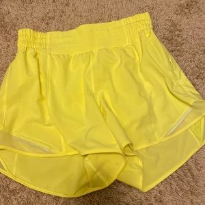 lululemon electric lemon shorts. high rise 4 inch size 6